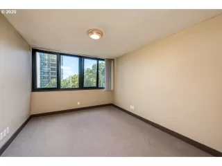 Photo #5: 20535547 Listing 