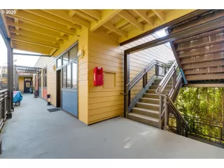 Photo #1: 20536226 Listing