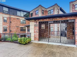 Photo #1: 20536578 Listing