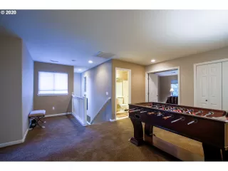 Photo #5: 20537320 Listing