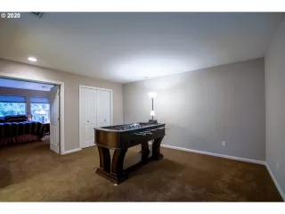 Photo #6: 20537320 Listing