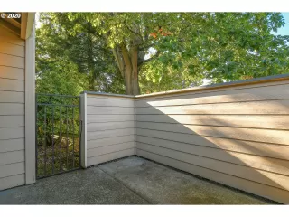 Photo #5: 20539527 Listing 