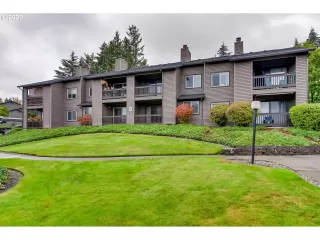 Photo #1: 20540795 Listing