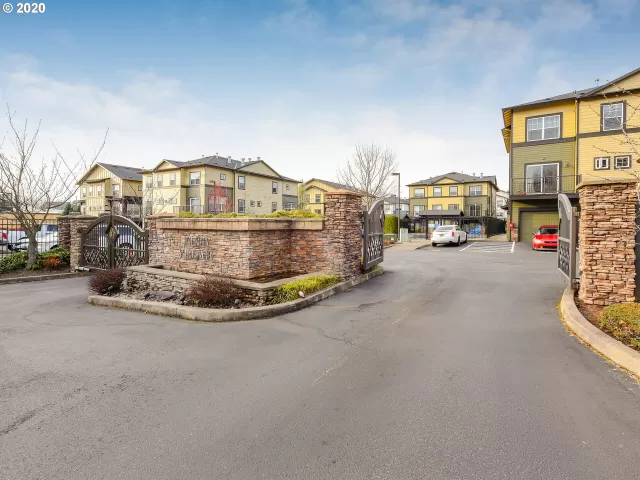 MLS: 20541592 Condo For Sale