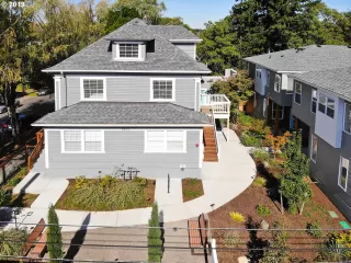 Photo #1: 20543135 Listing