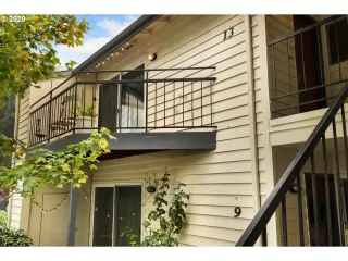 Photo #2: 20543994 Listing