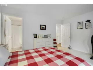 Photo #3: 20543994 Listing