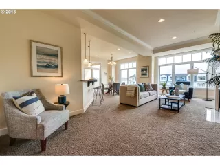 Photo #2: 20544259 Listing