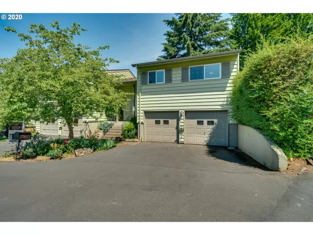 MLS: 20546281 Condo For Sale