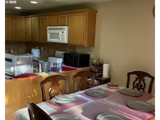 Photo #3: 20547653 Listing