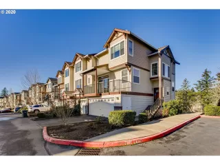 Photo #2: 20547861 Listing 