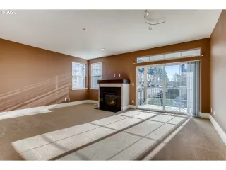 Photo #3: 20547861 Listing 