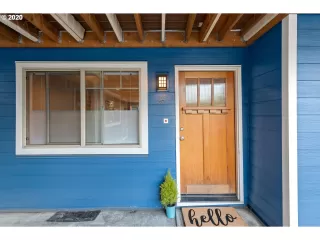 Photo #1: 20548133 Listing 