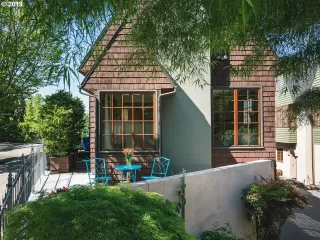 Click for more information on MLS # 20550376 : 2533 NW WESTOVER RD 4 More Details about MLS # 20550376 : 2533 NW WESTOVER RD 4