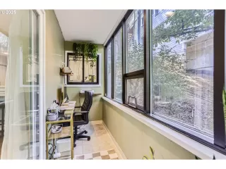 Photo #6: 205507249 Listing