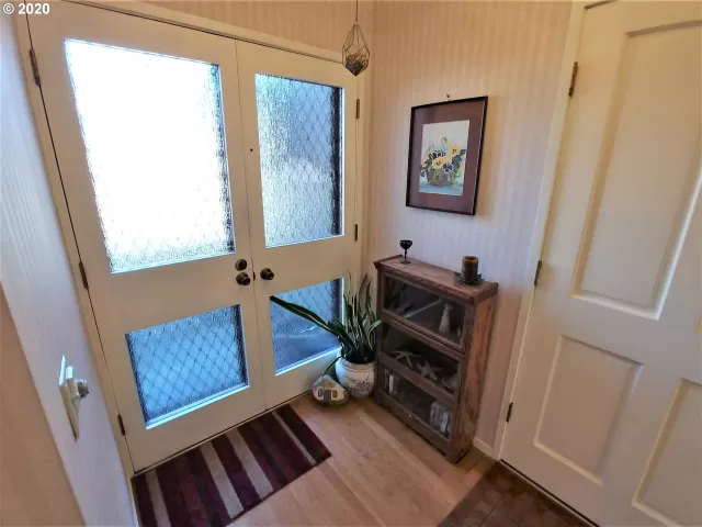 MLS: 20551465 Condo For Sale