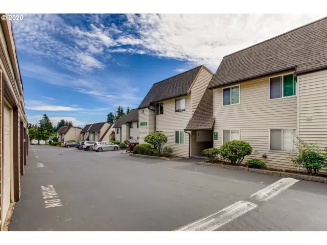 MLS: 20552093 Condo For Sale