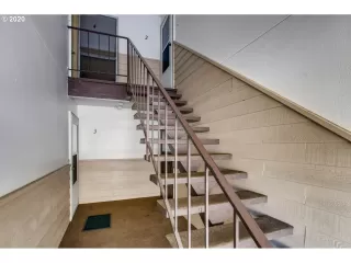 Photo #1: 20552093 Listing