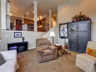 Photo #3: 20553235 Listing