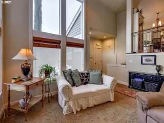 Photo #4: 20553235 Listing