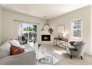 Photo #2: 20553244 Listing