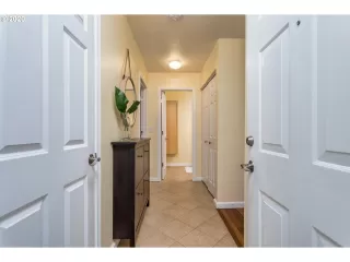 Photo #1: 20553471 Listing