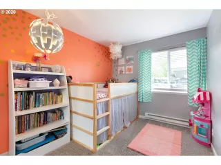 Photo #1: 20555103 Listing 