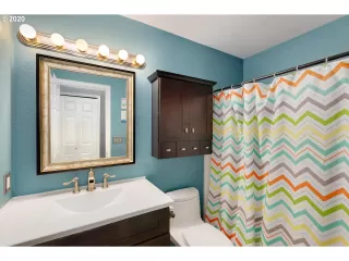 Photo #4: 20555103 Listing 