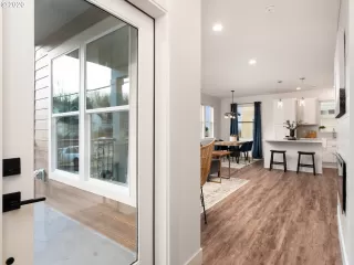 Photo #1: 20555722 Listing