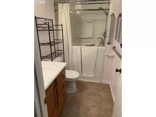 Photo #3: 20559122 Listing 