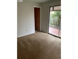 Photo #4: 20559122 Listing 