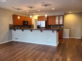 Photo #3: 20559870 Listing 