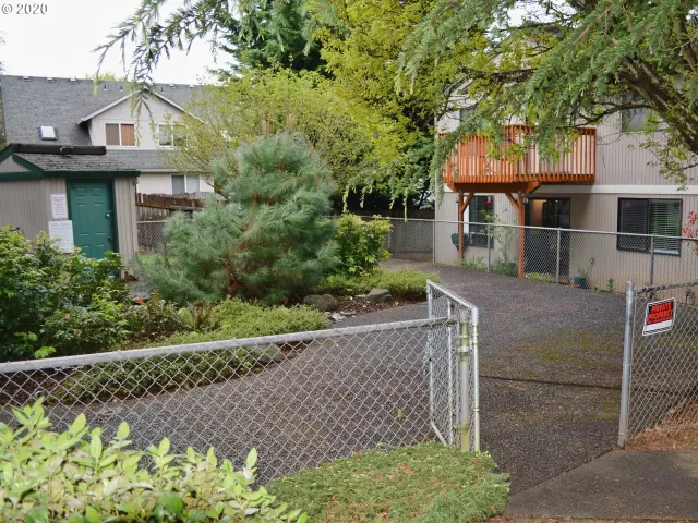 MLS: 20560113 Condo For Sale