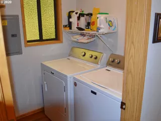 Photo #3: 20560113 Listing