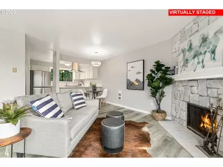 Photo #1: 20560792 Listing