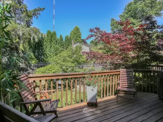 Photo #2: 20562127 Listing