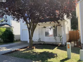 Photo #2: 20562299 Listing