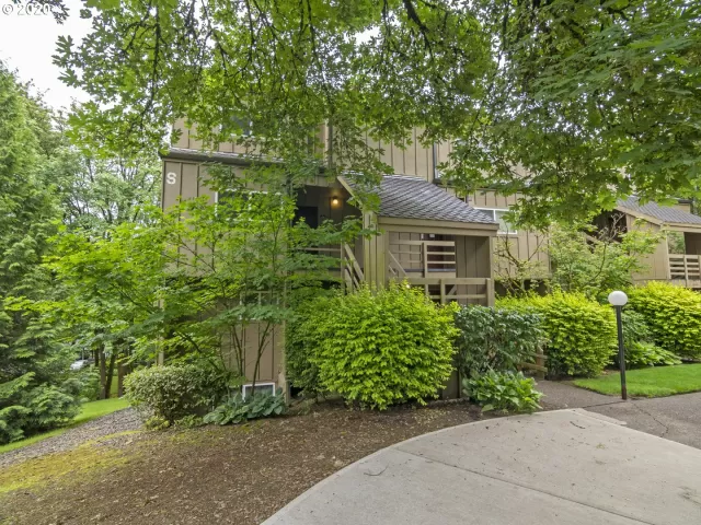 MLS: 20562840 Condo For Sale