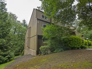 Photo #1: 20562840 Listing