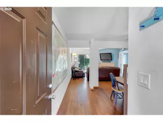 Photo #1: 20562864 Listing 