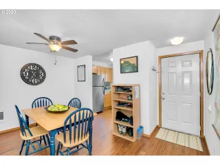 Photo #3: 20562864 Listing 