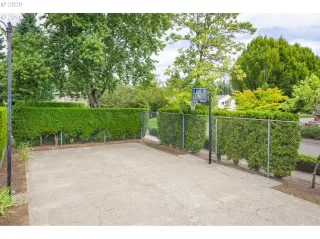 Photo #1: 20563605 Listing