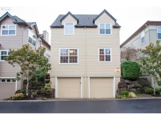 Photo #2: 20564885 Listing 