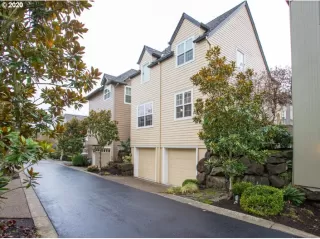 Photo #3: 20564885 Listing 