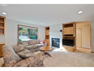 Photo #1: 20565699 Listing