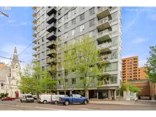 Photo #2: 20565702 Listing