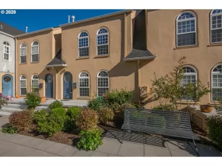 Photo #1: 20566580 Listing