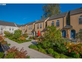 Photo #3: 20566580 Listing