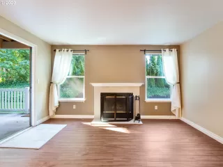 Photo #3: 20567368 Listing