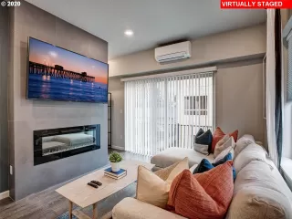 Photo #6: 20567611 Listing